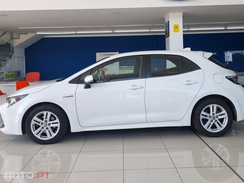 Toyota Corolla 1.8 Hybrid Comfort