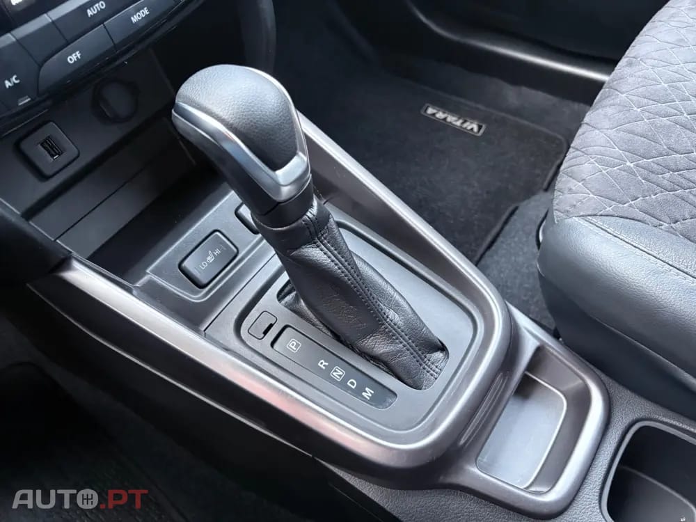 Suzuki Vitara 1.5L AGS GLX Strong Hybrid