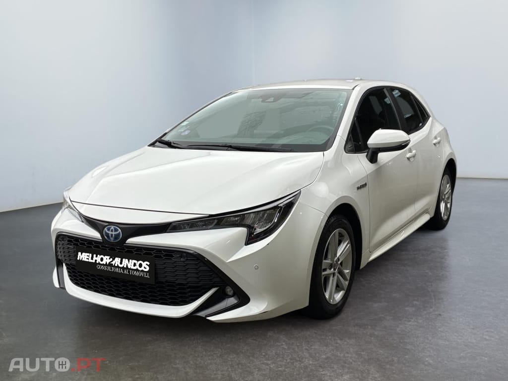 Toyota Corolla Pro 2.0 Hybrid Dynamic Business