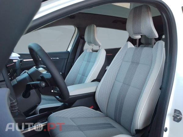 Renault Scénic E-Tech 100% elétrico 220cv iconic
