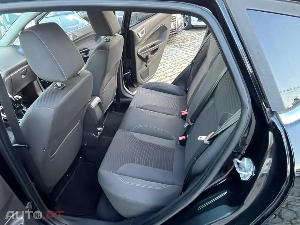 Ford Fiesta 1.0 Ti-VCT Titanium