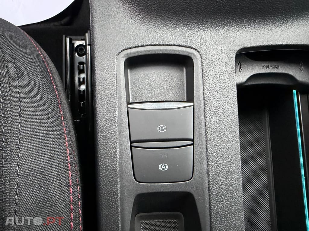 Ford Focus 1.0 EcoBoost MHEV ST-Line