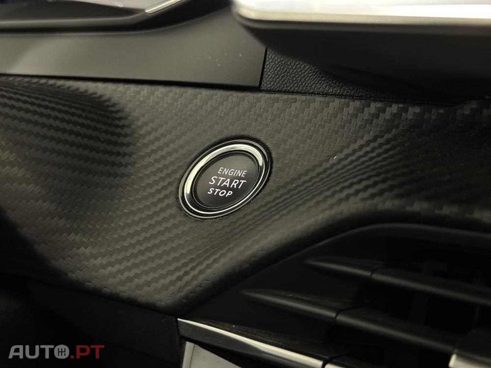 Peugeot E-208 51 kWh Allure