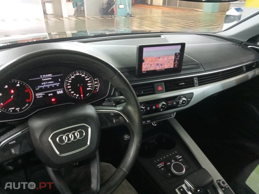 Audi A4 Avant 35 TDI S tronic