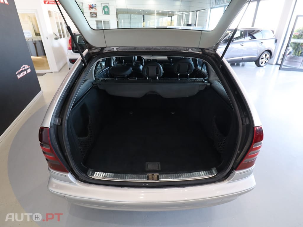 Mercedes-Benz C 220 CDI Auto Avantgarde