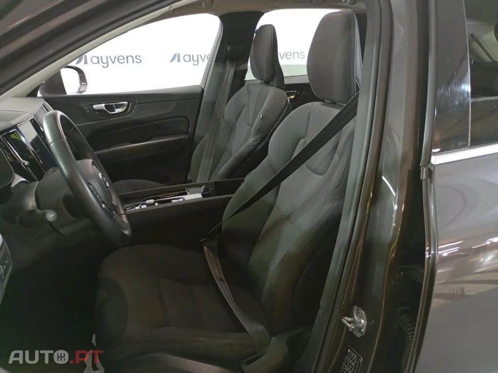 Volvo XC60 2.0 T6 PHEV Inscription Expression AWD