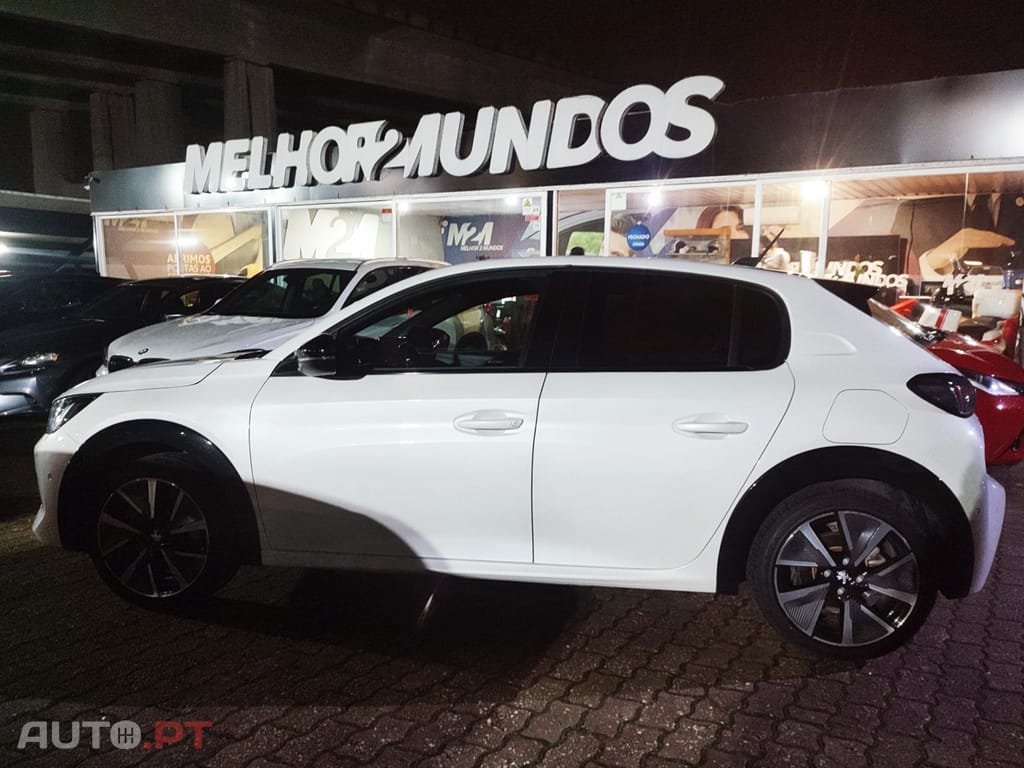 Peugeot E-208 50 kWh GT Pack