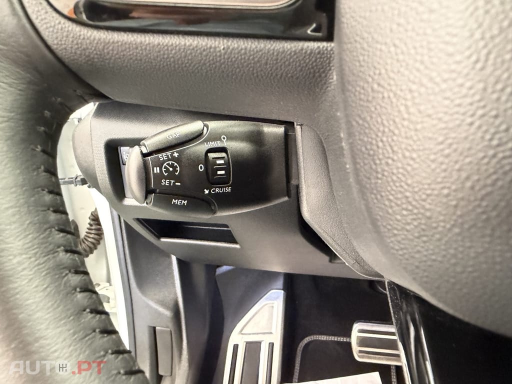Citroen C5 Aircross 1.6 Hybrid Shine e-EAT8