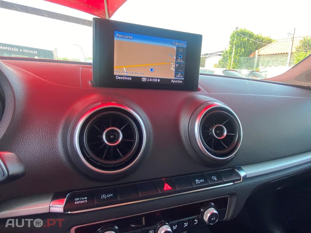 Audi A3 1.6 TDi S-line