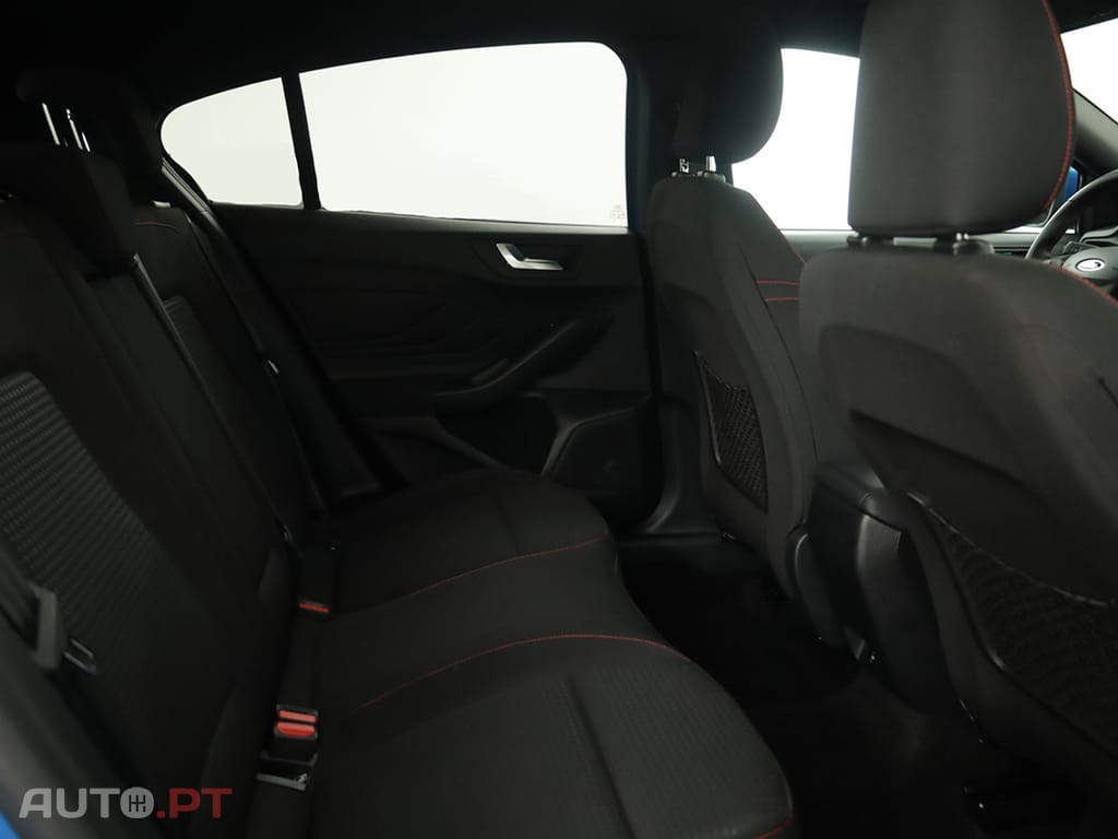 Ford Focus Focus 1.0 EcoBoost MHEV ST-Line X Aut.