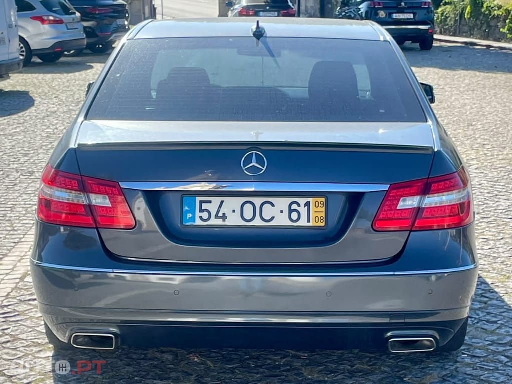 Mercedes-Benz E 220 CDI Auto Avantgarde