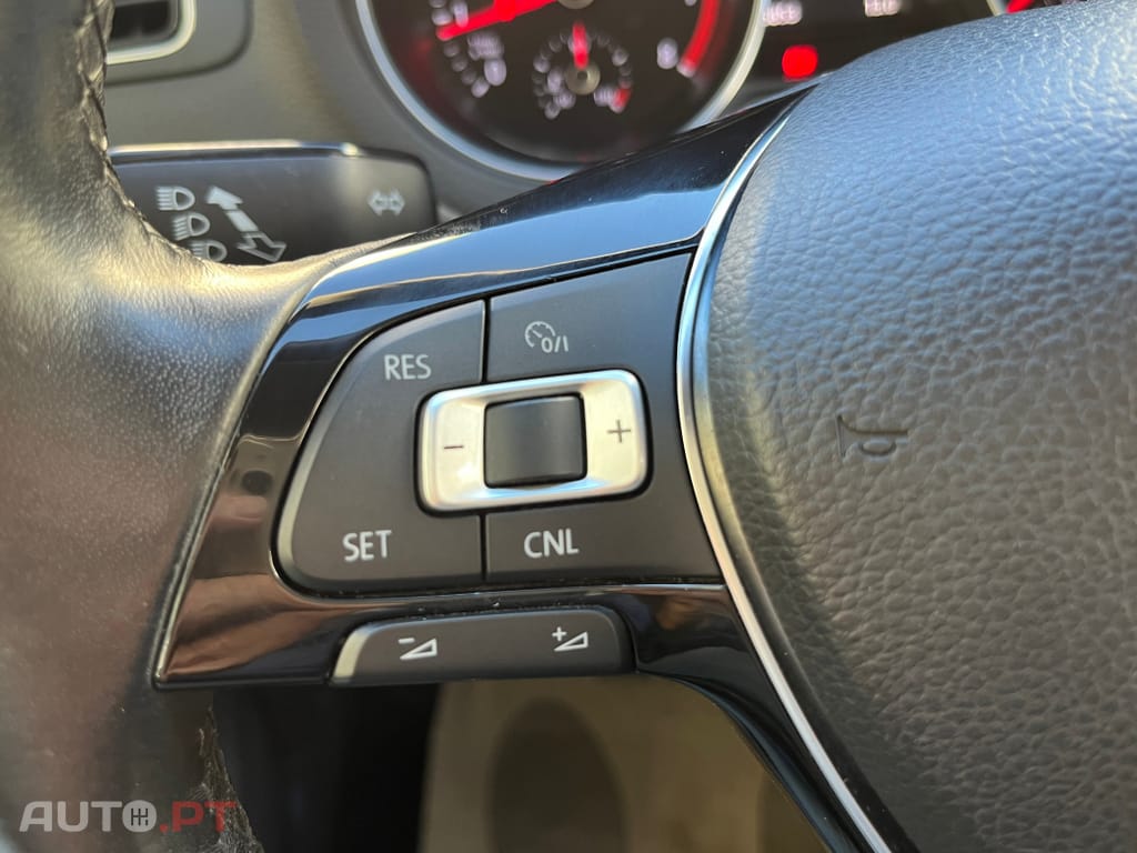 Volkswagen Polo 1.0 Lounge