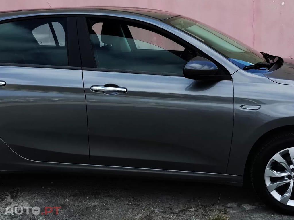 Fiat Tipo 1.3 M-Jet Lounge