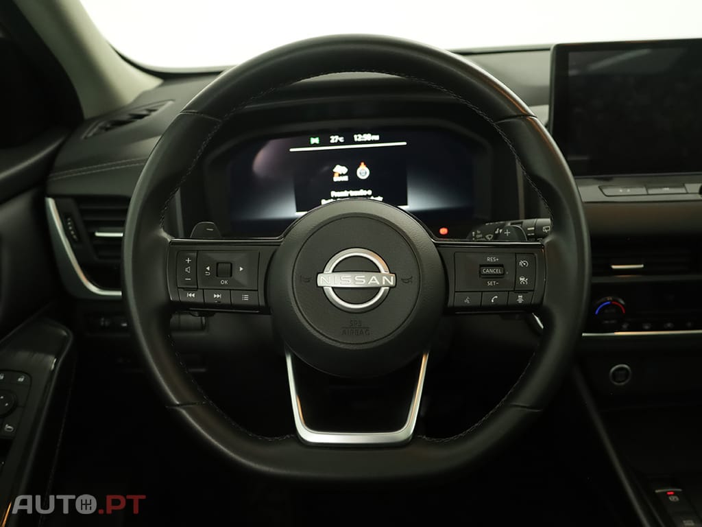 Nissan Qashqai Qashqai 1.3 DIG-T N-Connecta LED Xtronic