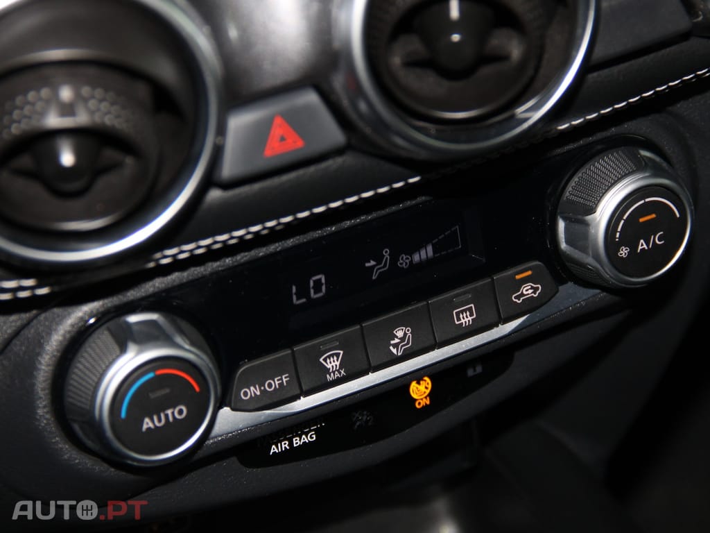 Nissan Juke 1.0 DIG-T Tekna