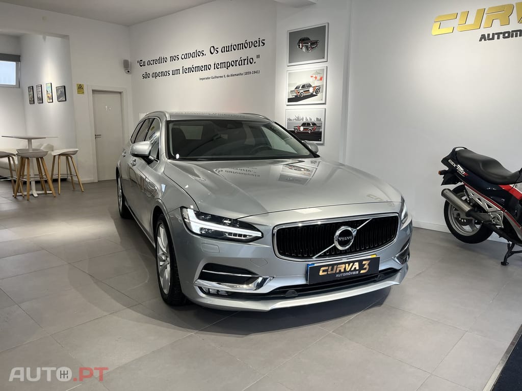Volvo V90 2.0 D5 Momentum AWD Geartronic