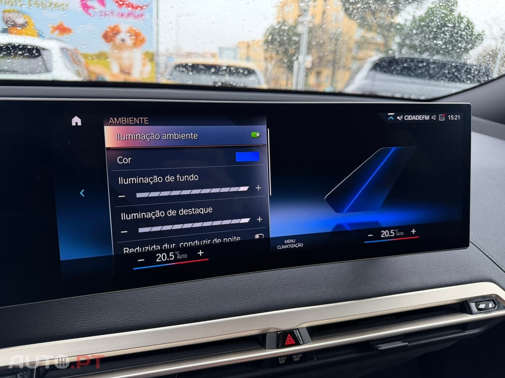 BMW iX xDrive 40 Pack Desportivo