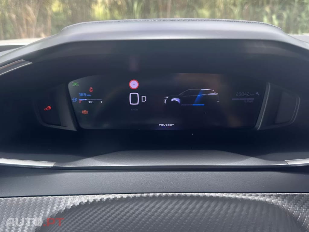 Peugeot 2008 1.2 Hybrid Allure e-DCS6