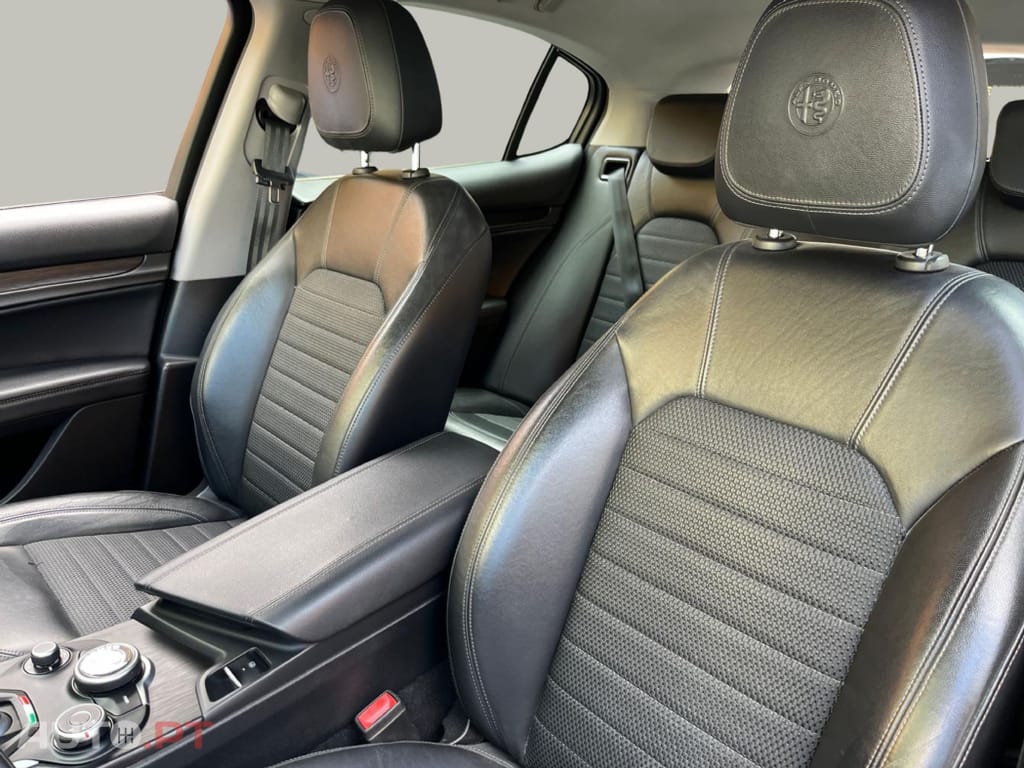 Alfa Romeo Stelvio 2.2 D Super AT8