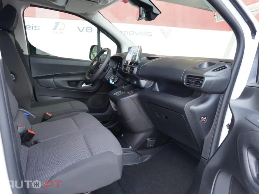 Citroen Berlingo M 130 EAT8 MAX