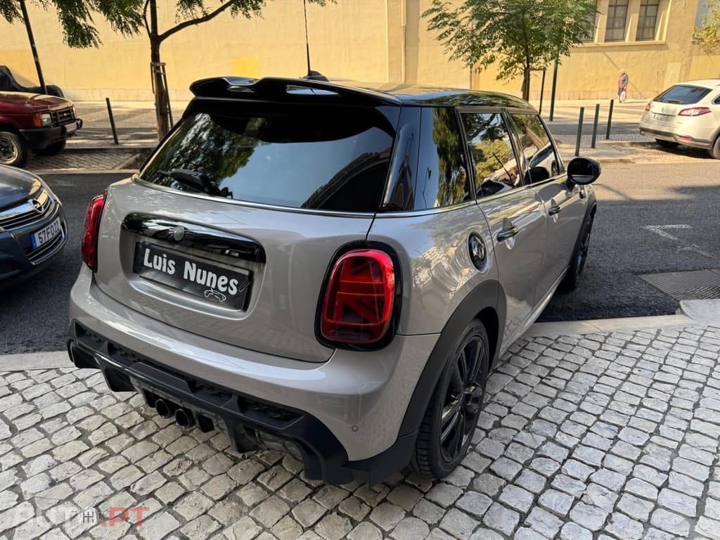 MINI Cooper Cooper S Premium JCW Auto