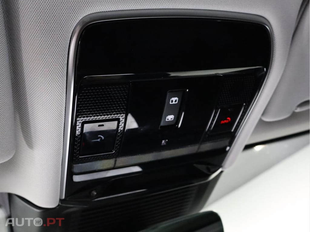 Land Rover Range Rover Sport 3.0 P440e Dynamic SE