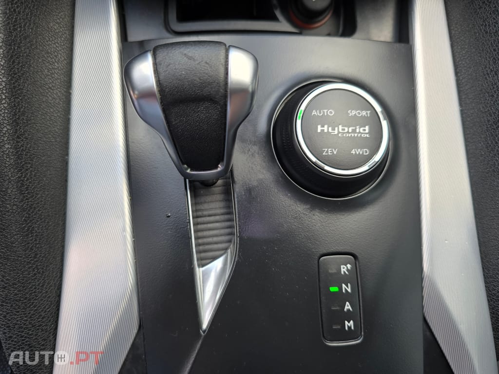 Citroen DS5 2.0 HDi Hybrid4 Sport Chic CMP6