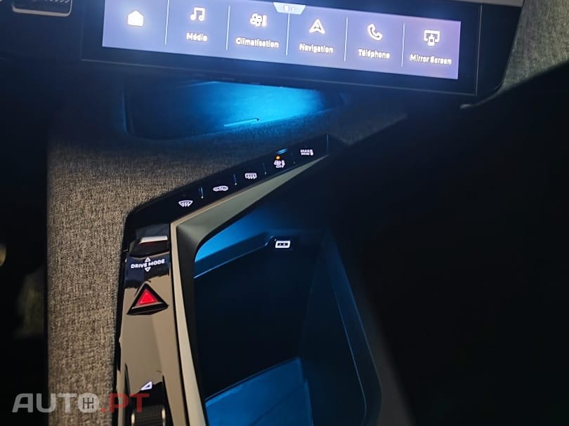 Peugeot E-3008 73 kWh Allure