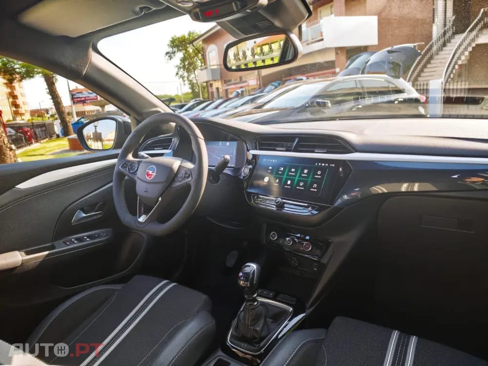 Opel Corsa 1.2 T GS