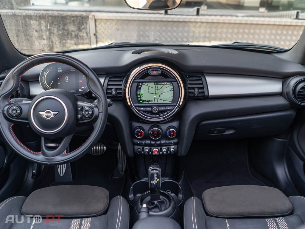 MINI Cabrio Cooper Premium Extra JCW Auto