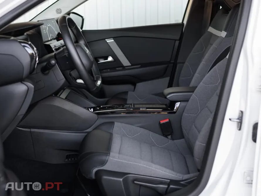 Citroen e-C4 50 kWh Autonomia Conforto Plus