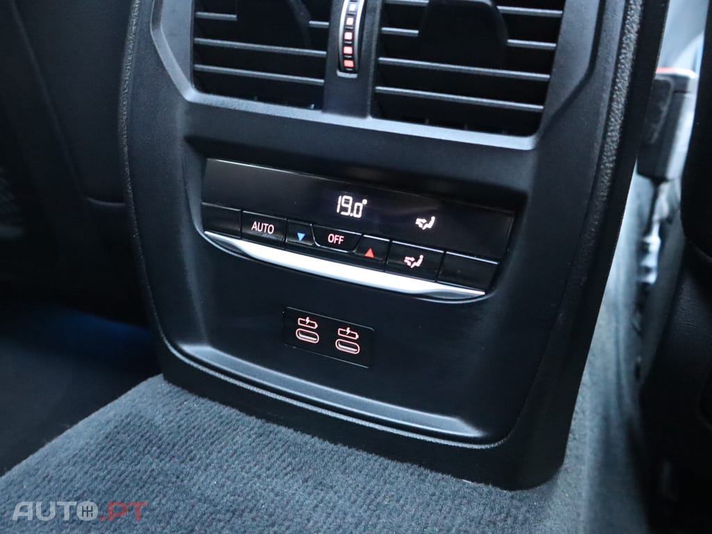 BMW 330 e Touring Pack M Auto.