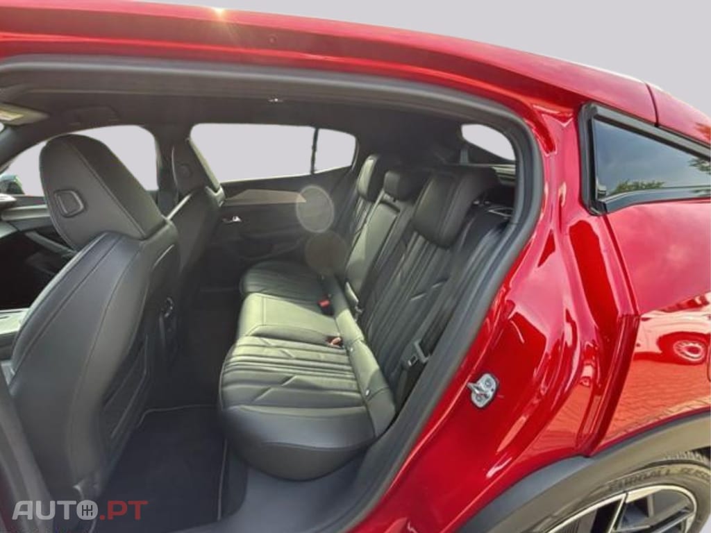 Peugeot 408 I.V.A DEDUTIVEL GT Plug-In 