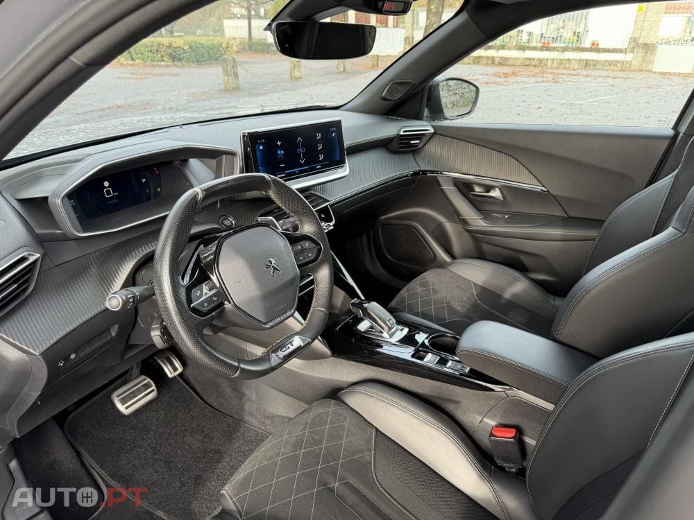 Peugeot 2008 1.2 PureTech GT Pack EAT8