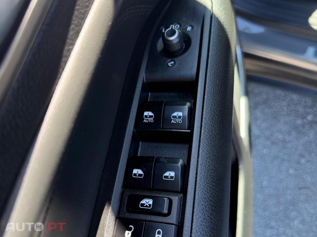 Jeep Compass 1.3 TG Trailhawk