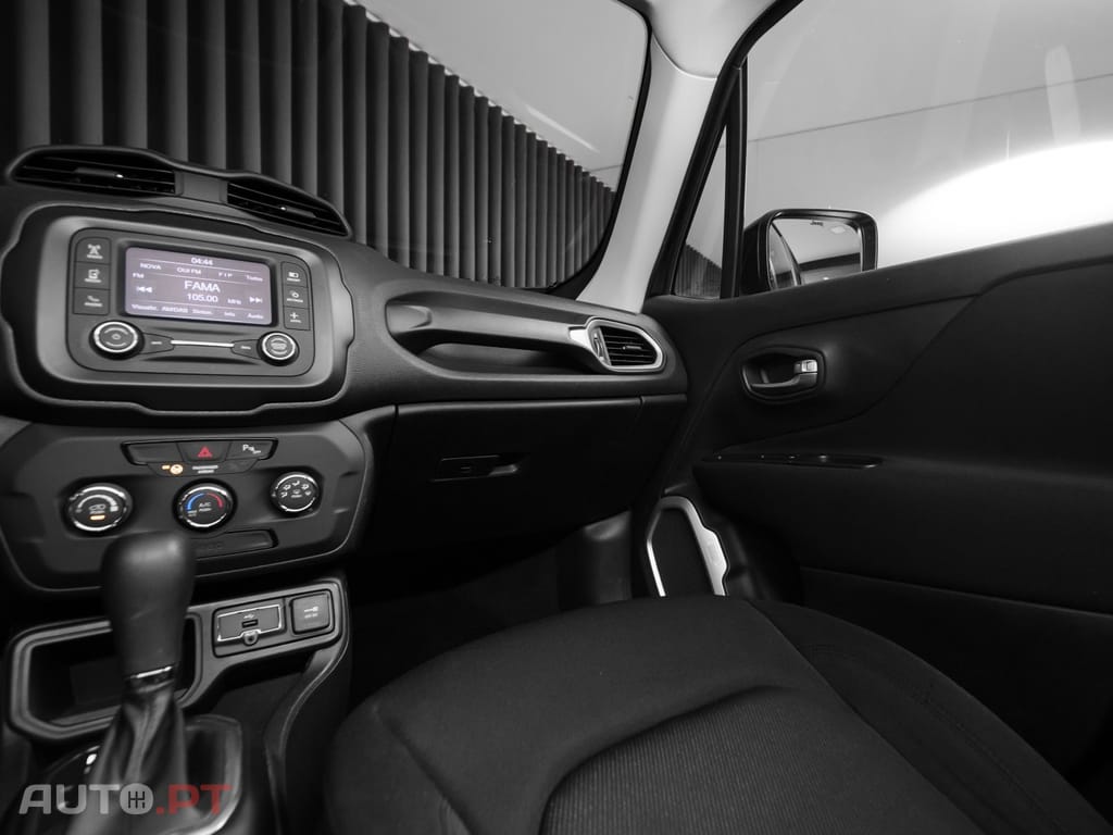 Jeep Renegade 1.4 MultiAir DSG Longitude
