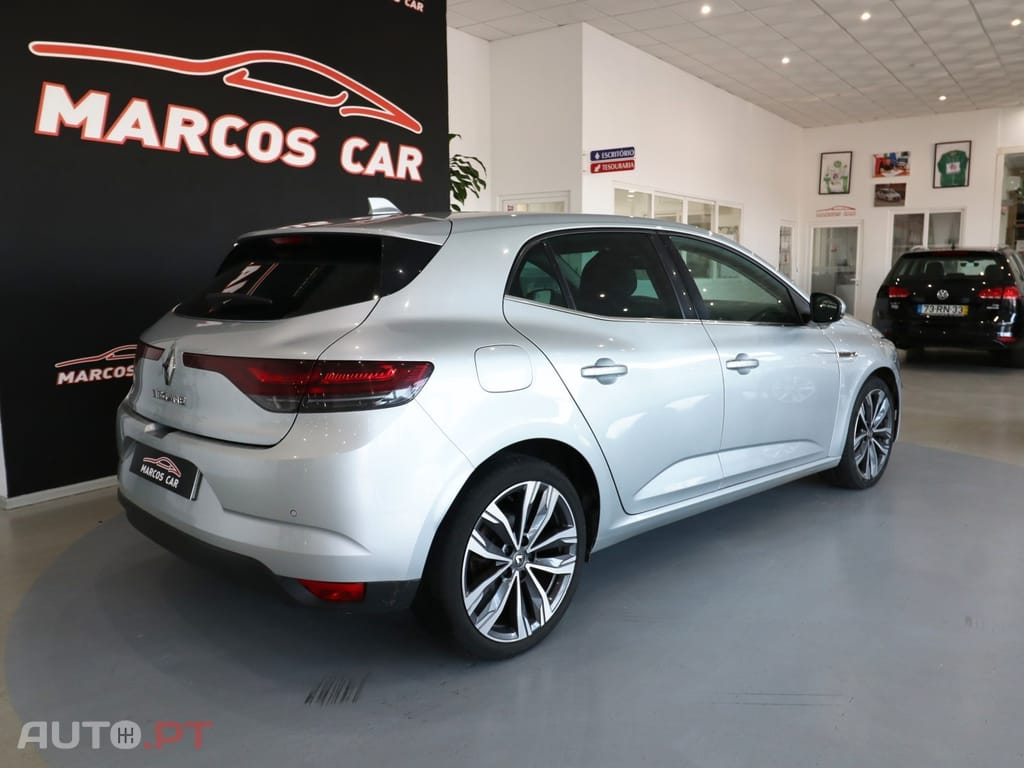 Renault Mégane 1.5 Blue dCi Intens