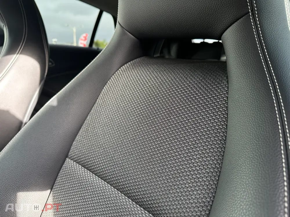 Mercedes-Benz CLA 180 d Urban