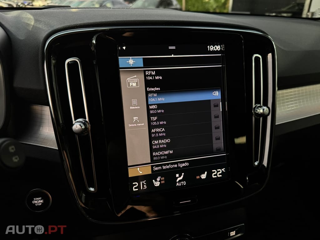 Volvo XC40 1.5 T4 PHEV Plus Dark
