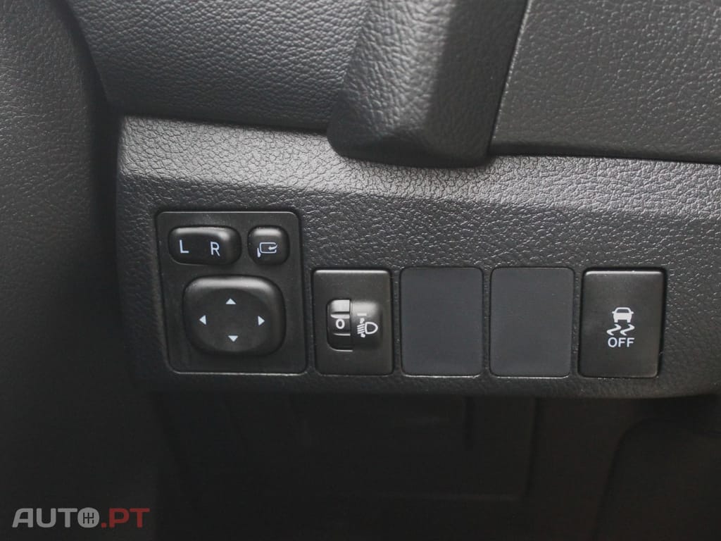 Toyota Auris 1.4 D-4D Exclusive