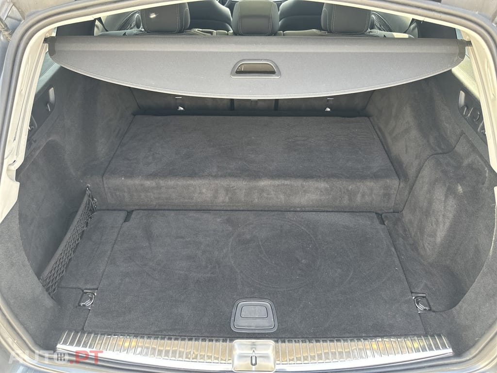 Mercedes-Benz E 300 de 4Matic T 9G-TRONIC Avantgarde