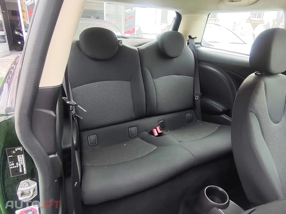 MINI Cooper One D