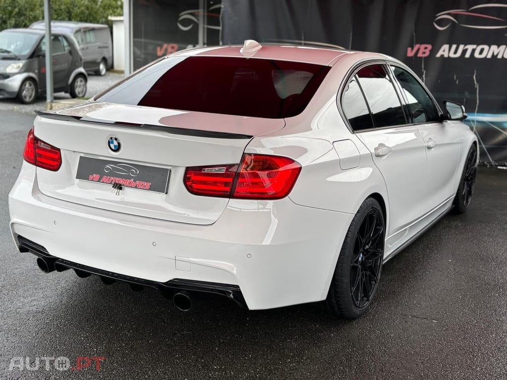 BMW 320 d Auto