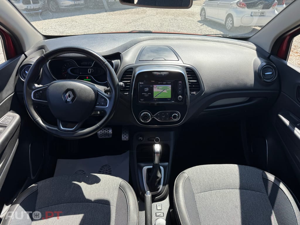 Renault Captur 1.2 TCe Exclusive EDC