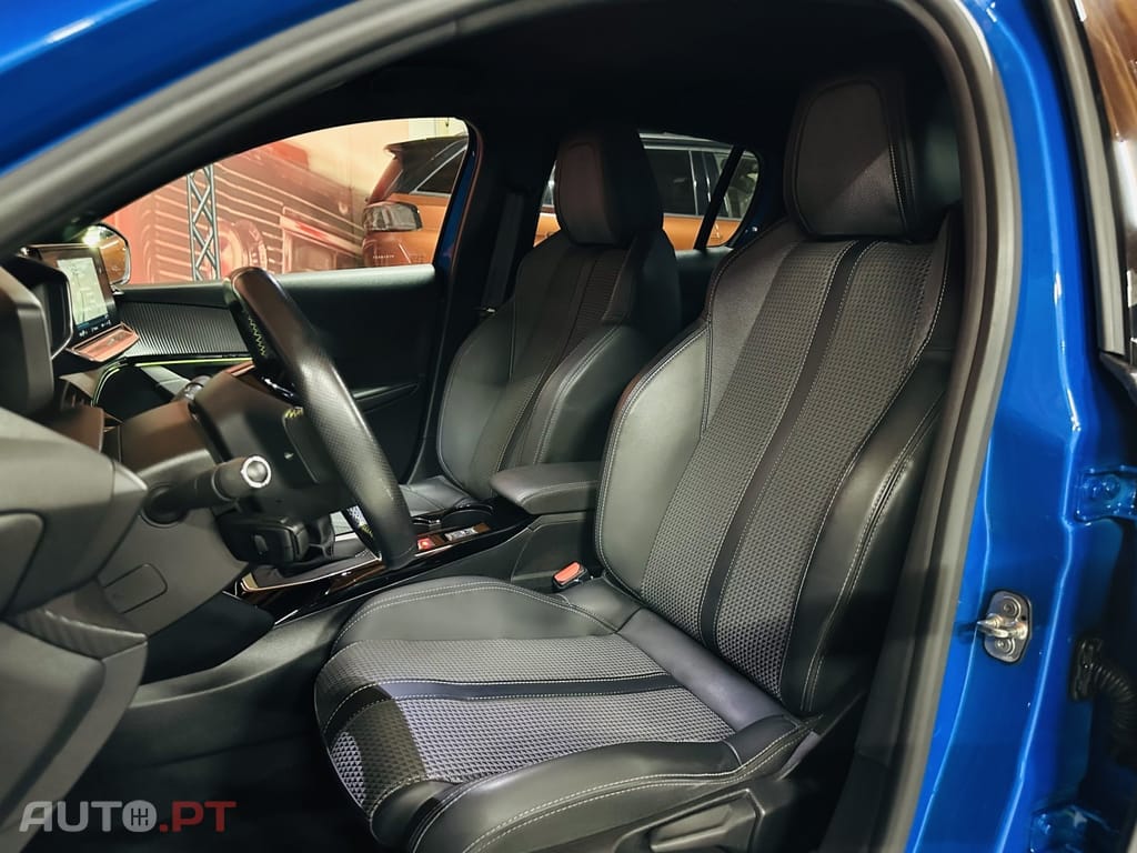 Peugeot 208 1.2 PureTech GT Line