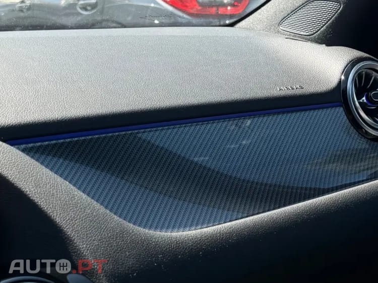 Mercedes-Benz GLA 180 d AMG Line