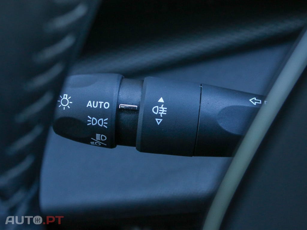 Peugeot 308 PureTech 130 EAT8 Active Pack