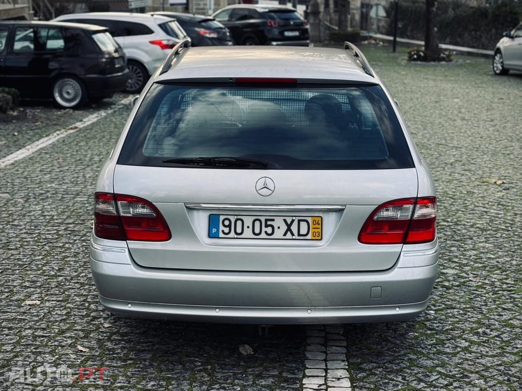 Mercedes-Benz E 220 CDi Avantgarde Aut.