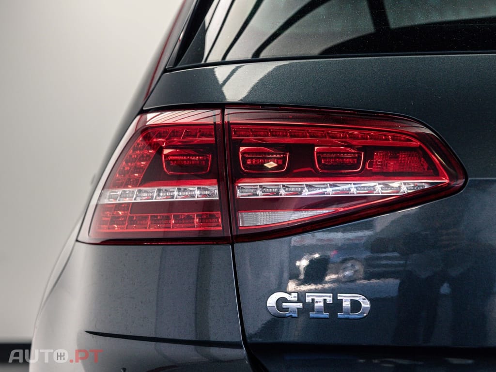 Volkswagen Golf 2.0 TDI GTD DSG