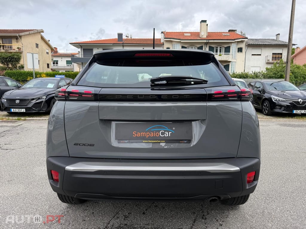 Peugeot 2008 1.2 PureTech Active